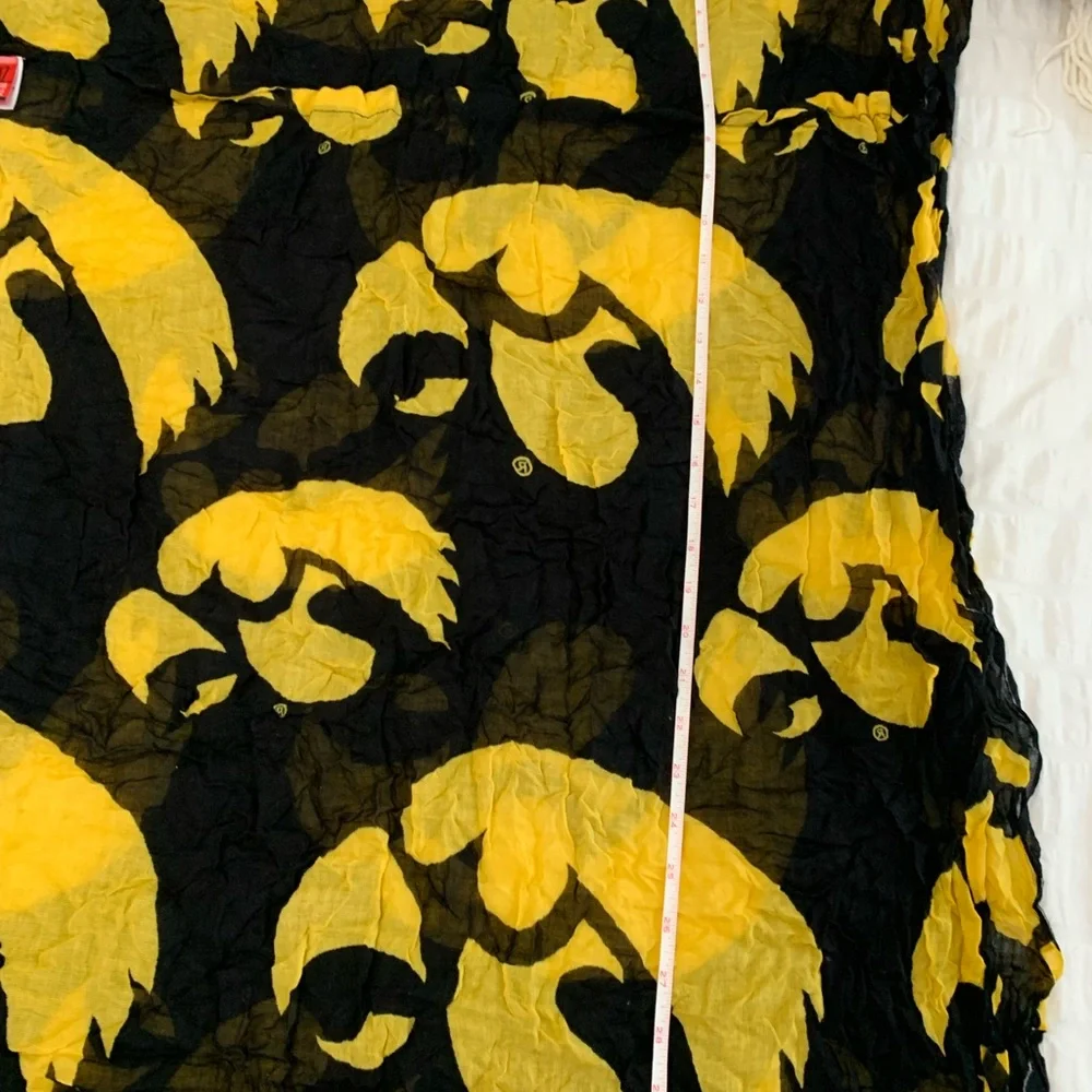 ZOOZATZ Iowa Hawkeye Scarf